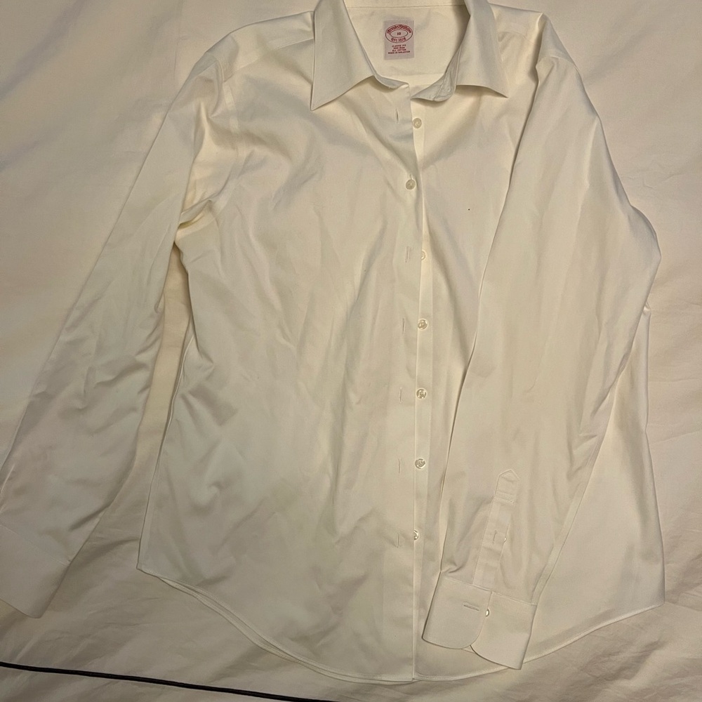 Women’s Classic White Dress Shirt